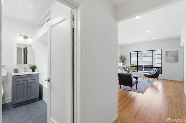 2587 35th Avenue, San Francisco, CA 94116