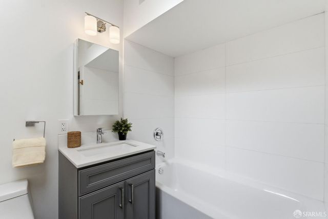 2587 35th Avenue, San Francisco, CA 94116