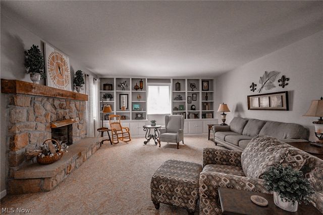 7224 Oak Drive, Poland, OH 44514