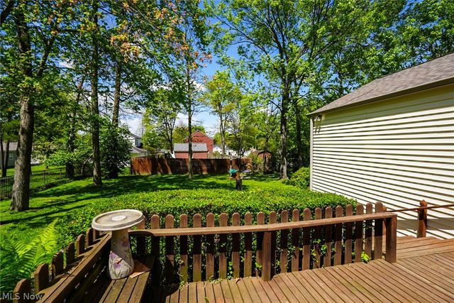 7224 Oak Drive, Poland, OH 44514