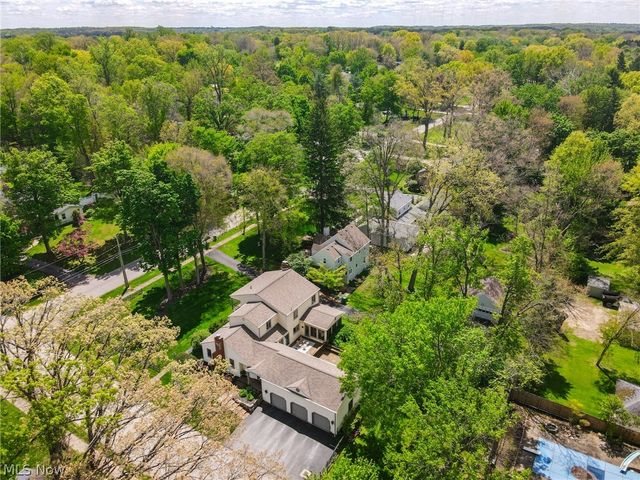 7224 Oak Drive, Poland, OH 44514