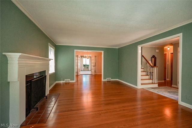 7224 Oak Drive, Poland, OH 44514