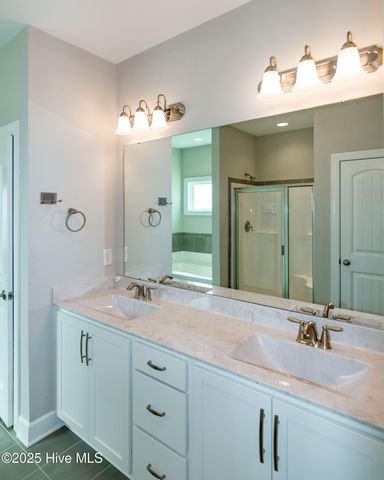 3206 Dandelion Drive, Grimesland, NC 27837