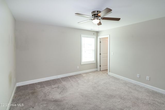 3206 Dandelion Drive, Grimesland, NC 27837
