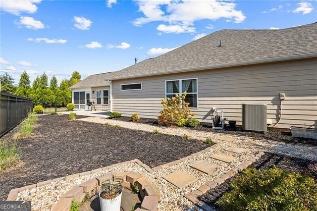 5696 Attadale Bend SW, Powder Springs, GA 30127