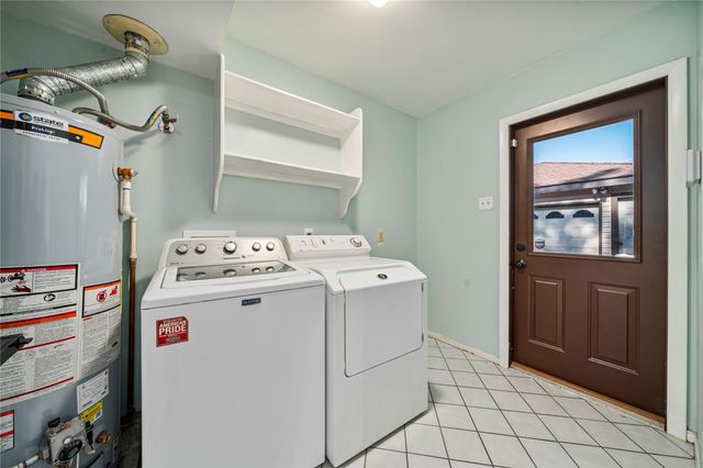 2107 N Fisher Court, Pasadena, TX 77502