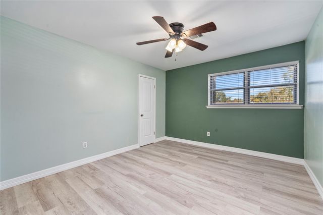 2107 N Fisher Court, Pasadena, TX 77502