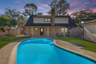 2107 N Fisher Court, Pasadena, TX 77502