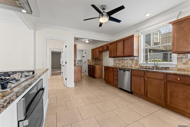 3919 Claycut Rd, Baton Rouge, LA 70806