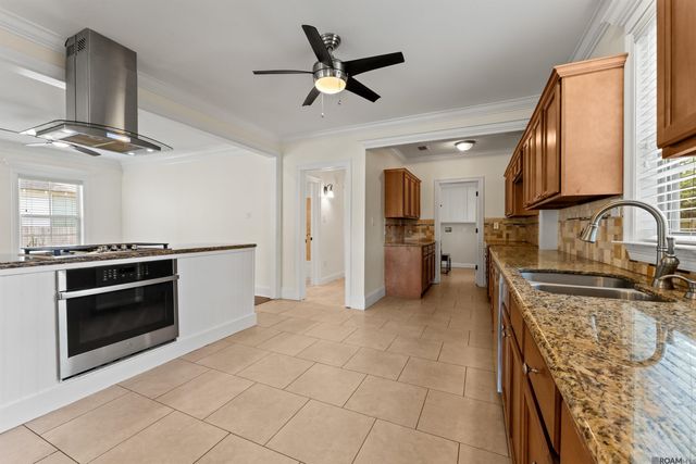 3919 Claycut Rd, Baton Rouge, LA 70806