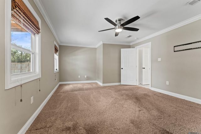 3919 Claycut Rd, Baton Rouge, LA 70806