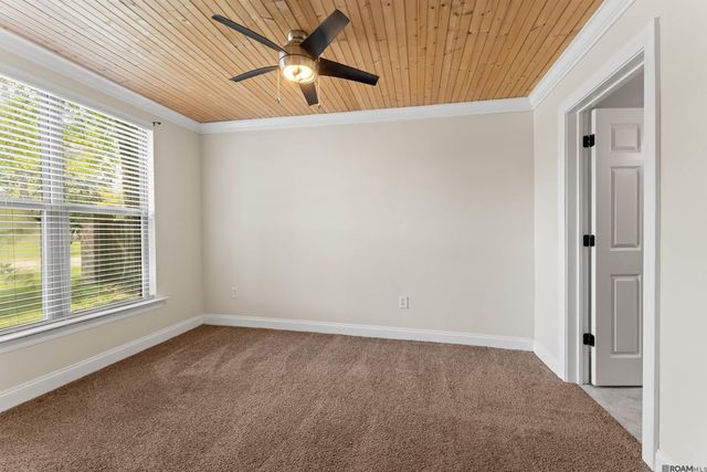 3919 Claycut Rd, Baton Rouge, LA 70806