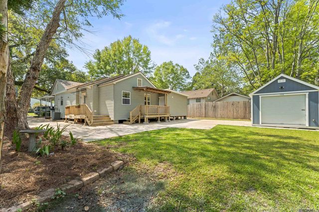 3919 Claycut Rd, Baton Rouge, LA 70806