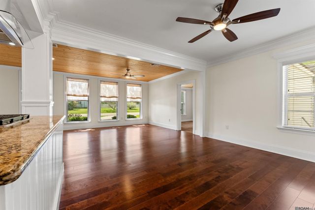 3919 Claycut Rd, Baton Rouge, LA 70806