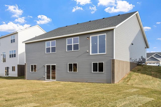 4712 5th Street NE, Saint Cloud, MN 56304