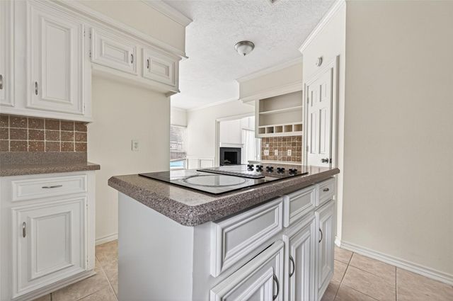 15311 T C Jester Boulevard, Houston, TX 77068