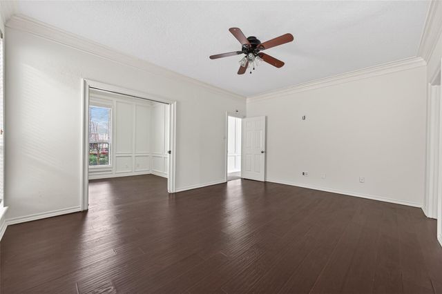 15311 T C Jester Boulevard, Houston, TX 77068