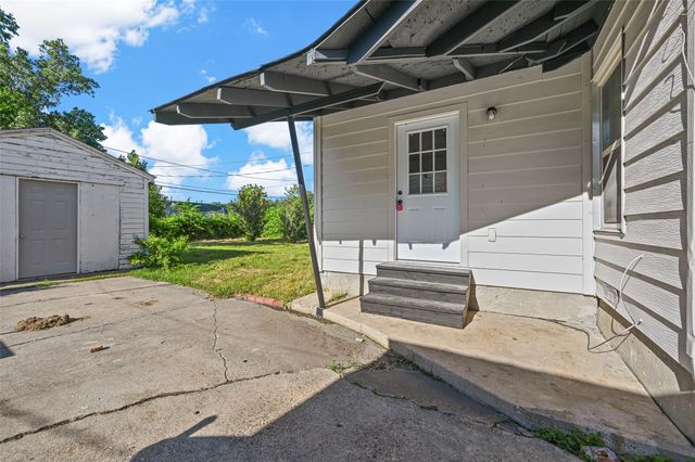 3677 Rockdale Drive, Dallas, TX 75220
