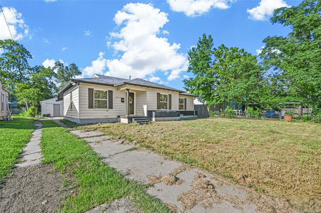 3677 Rockdale Drive, Dallas, TX 75220