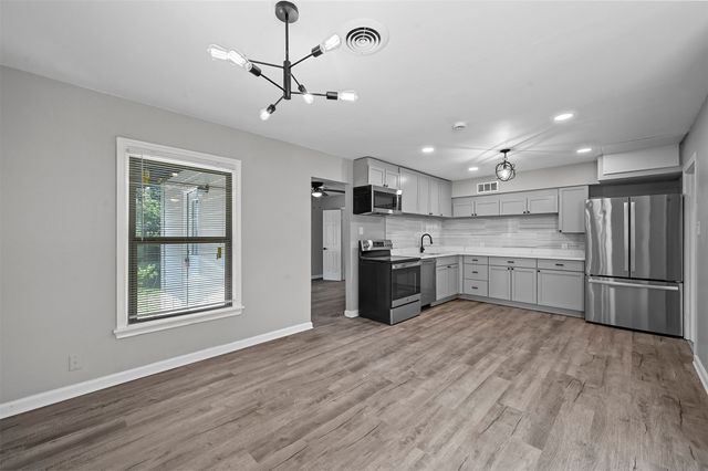 3677 Rockdale Drive, Dallas, TX 75220