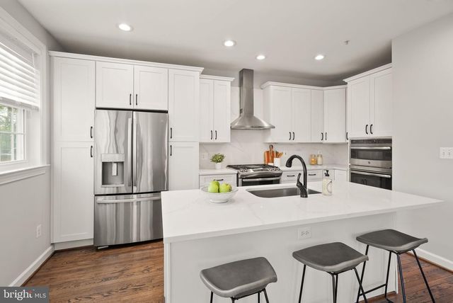 6719 ASPEN TRACE CT, Annandale, VA 22003