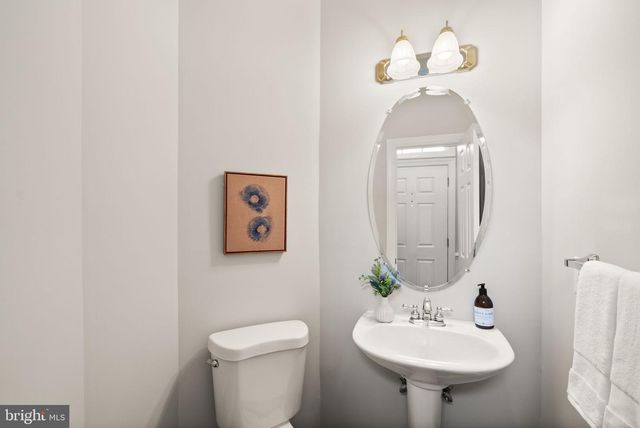 6719 ASPEN TRACE CT, Annandale, VA 22003