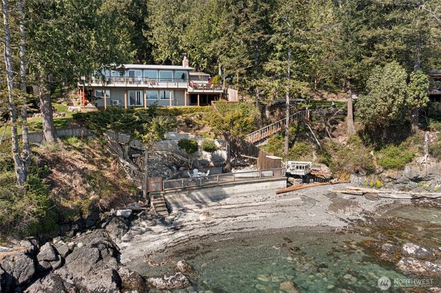 162 Sea Ranch Road, Lopez Island, WA 98261