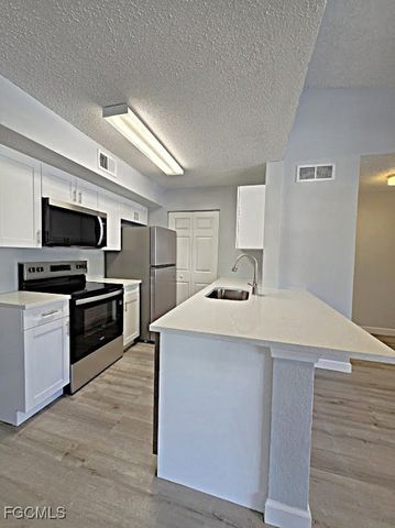 12500 Equestrian CIR 202, Fort Myers, FL 33907