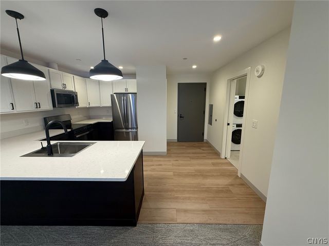 1117 West Fayette Street 301, Syracuse, NY 13204