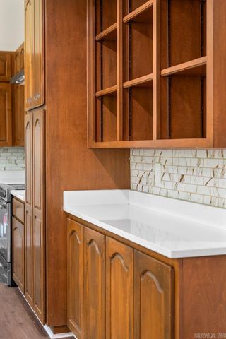 13100 Kanis Road, Little Rock, AR 72211