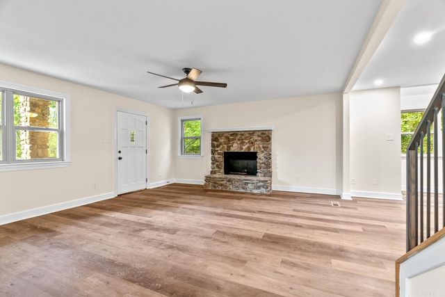 13100 Kanis Road, Little Rock, AR 72211