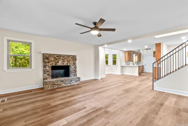 13100 Kanis Road, Little Rock, AR 72211