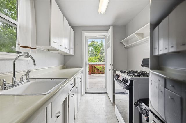 120 Dorseyville Rd, O'hara, PA 15215