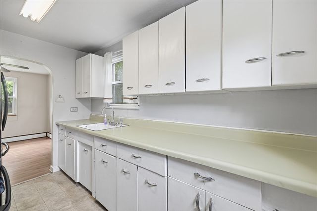 120 Dorseyville Rd, O'hara, PA 15215