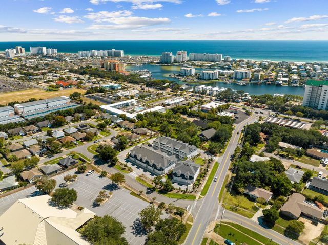 100 Beach Drive 9, Destin, FL 32541