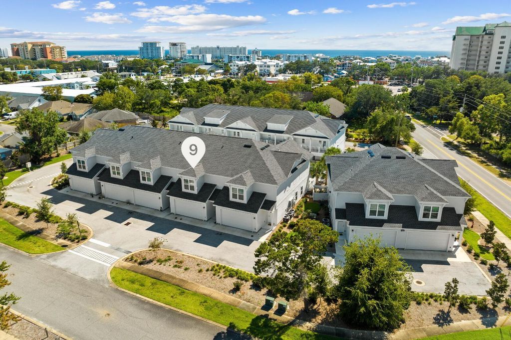 100 Beach Drive 9, Destin, FL 32541
