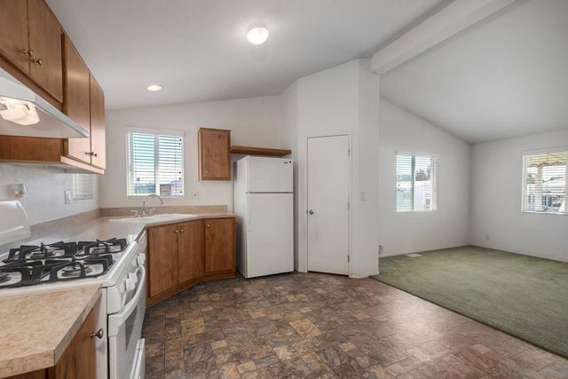 1401 El Norte Parkway 34, San Marcos, CA 92069