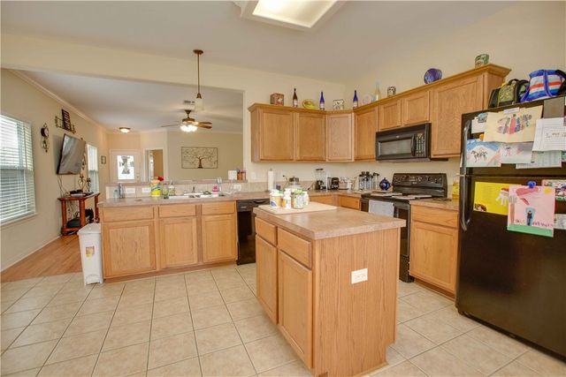 7534 Angelwing Dr, Corpus Christi, TX 78414