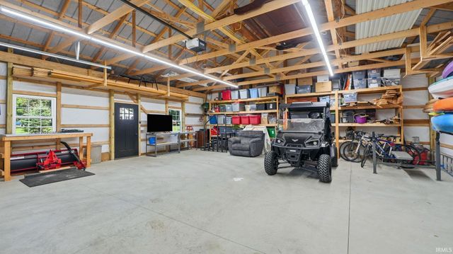 13270 Ewing Street, Leo, IN 46765