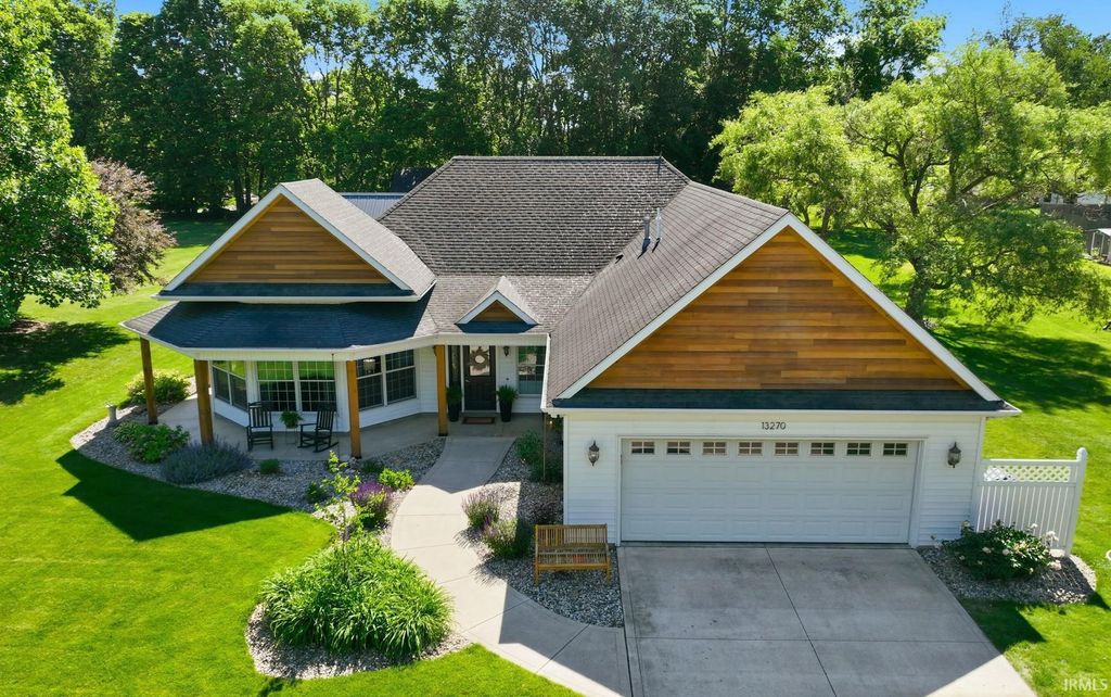 13270 Ewing Street, Leo, IN 46765