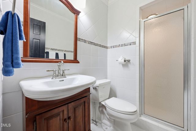100 Moray Court, Cary, NC 27511