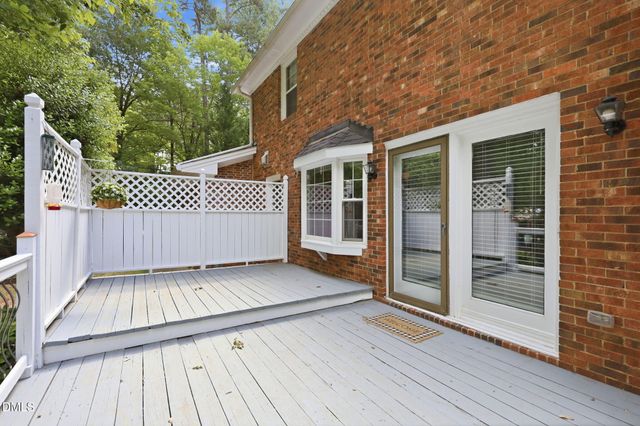 100 Moray Court, Cary, NC 27511