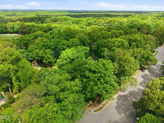 100 Moray Court, Cary, NC 27511