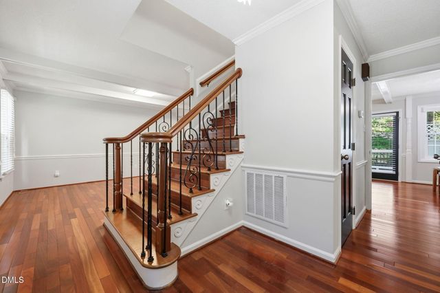 100 Moray Court, Cary, NC 27511