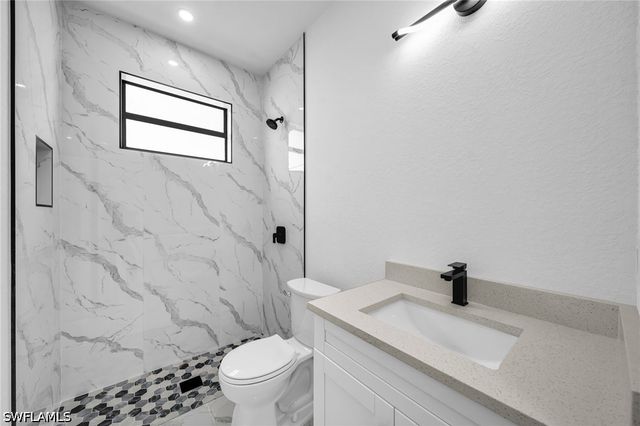 2015 NW 23rd ST, Cape Coral, FL 33993