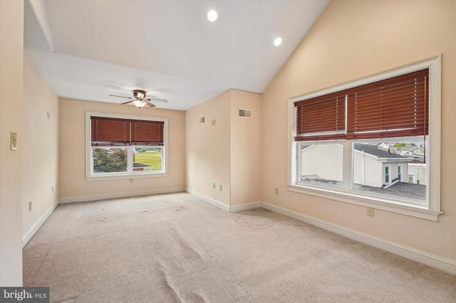439 FORD ST, Bridgeport, PA 19405