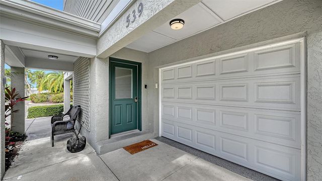 539 FOREST WAY 539, Longboat Key, FL 34228