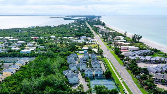 539 FOREST WAY 539, Longboat Key, FL 34228