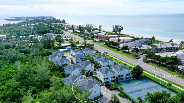 539 FOREST WAY 539, Longboat Key, FL 34228