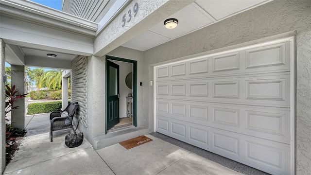539 FOREST WAY 539, Longboat Key, FL 34228